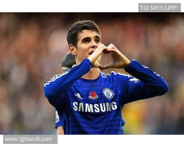 足球16号球星的传奇之路与辉煌成就探秘 足球16号球星的传奇之路与辉煌成就探秘